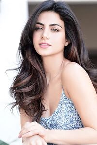 Emeraude Toubia